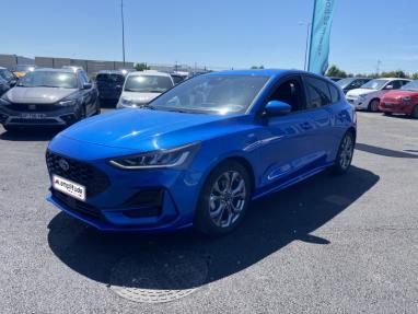 Voir le détail de l'offre de cette FORD Focus 1.0 Flexifuel mHEV 125ch ST-Line X de 2022 en vente à partir de 24 999 € 