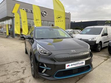 Voir le détail de l'offre de cette KIA e-Niro Premium 204ch de 2021 en vente à partir de 219.06 €  / mois