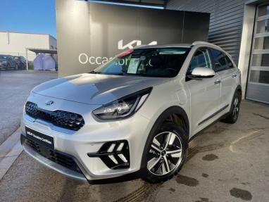 Voir le détail de l'offre de cette KIA Niro 1.6 GDi 105ch ISG + Plug-In 60.5ch Design DCT6 MY22 de 2022 en vente à partir de 236.89 €  / mois