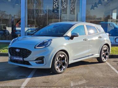 Voir le détail de l'offre de cette FORD Puma 1.0 EcoBoost Hybrid 125ch ST Line X S&S de 2025 en vente à partir de 26 599 € 