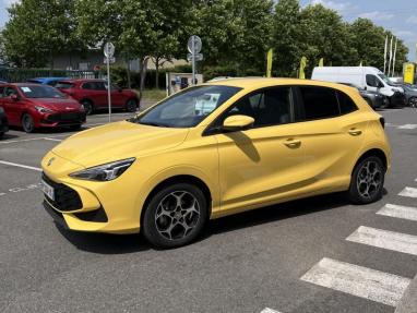 Voir le détail de l'offre de cette MG MOTOR MG3 Hybrid+ 195ch Luxury de 2025 en vente à partir de 237.78 € / mois