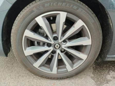 RENAULT Megane 1.3 TCe 160ch FAP RS Line EDC à vendre à Nevers - Image n°9