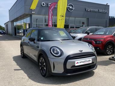 Voir le détail de l'offre de cette MINI Mini 5 Portes Cooper 136ch  Essential BVA7 de 2024 en vente à partir de 237.98 €  / mois