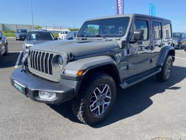 Voir le détail de l'offre de cette JEEP Wrangler 2.0 T 380ch 4xe Sahara Command-Trac MY23 de 2023 en vente à partir de 54 999 € 