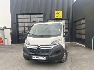 Voir le détail de l'offre de cette CITROEN Jumper Benne 35 L2 2.2 BlueHDi 130 S&S BVM6 Control de 2020 en vente à partir de 20 989 € 