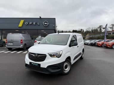 Voir le détail de l'offre de cette OPEL Combo Cargo L1H1 1000kg 1.6 75ch de 2019 en vente à partir de 159.6 €  / mois